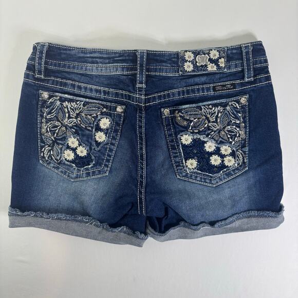 Women's Miss Me Embellished Pockets Flower Jean Denim Mid-Short Size 31 M3337D - Picture 4 of 8